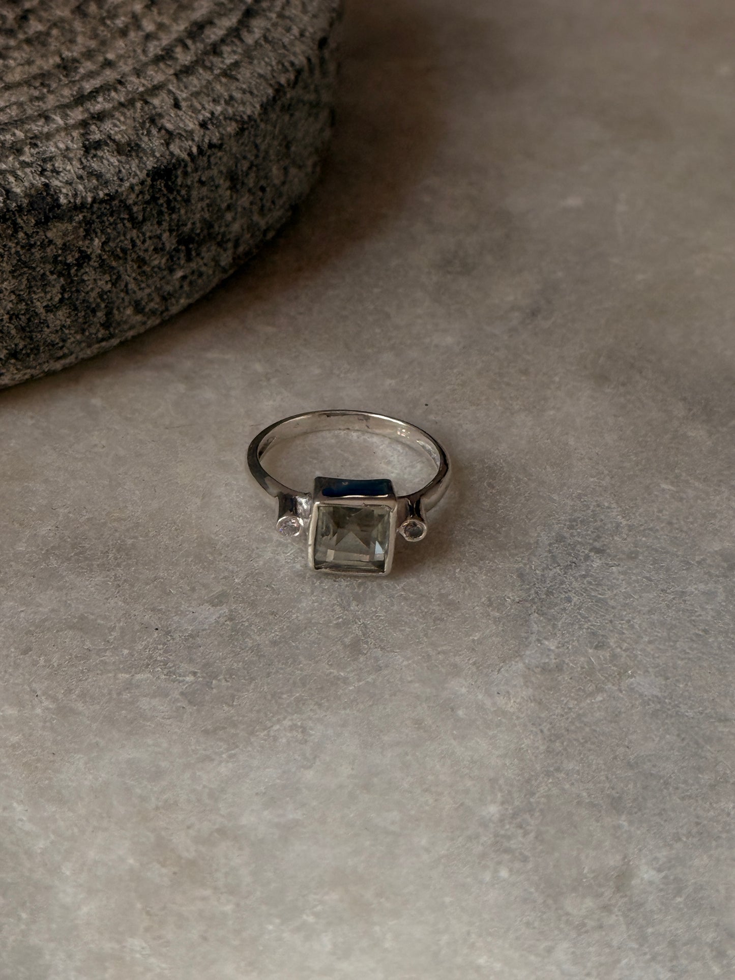  handcrafted 925 sterling silver green amethyst square cubic zirconia ring