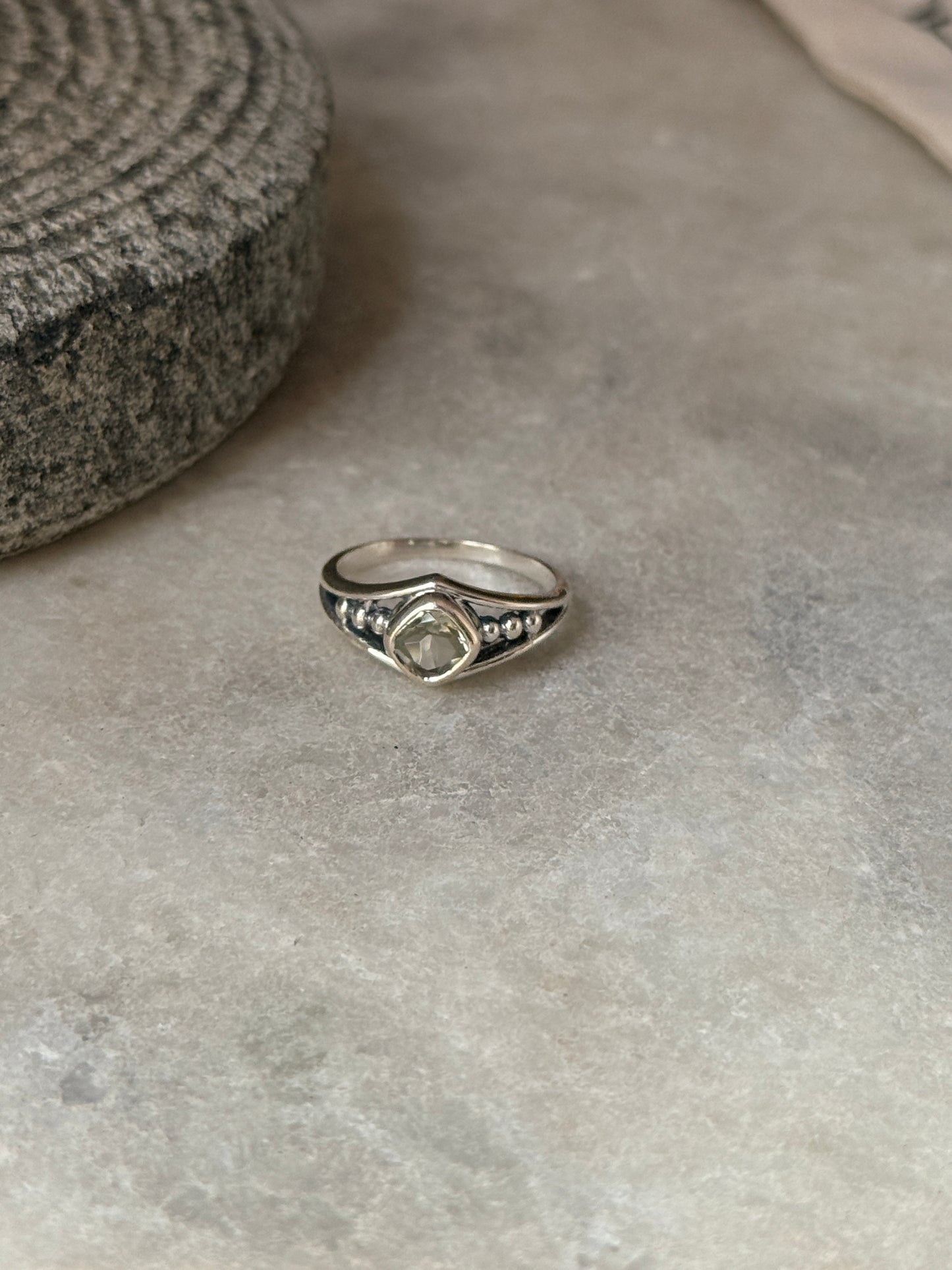 elegant green amethyst gemstone 925 sterling silver ring  