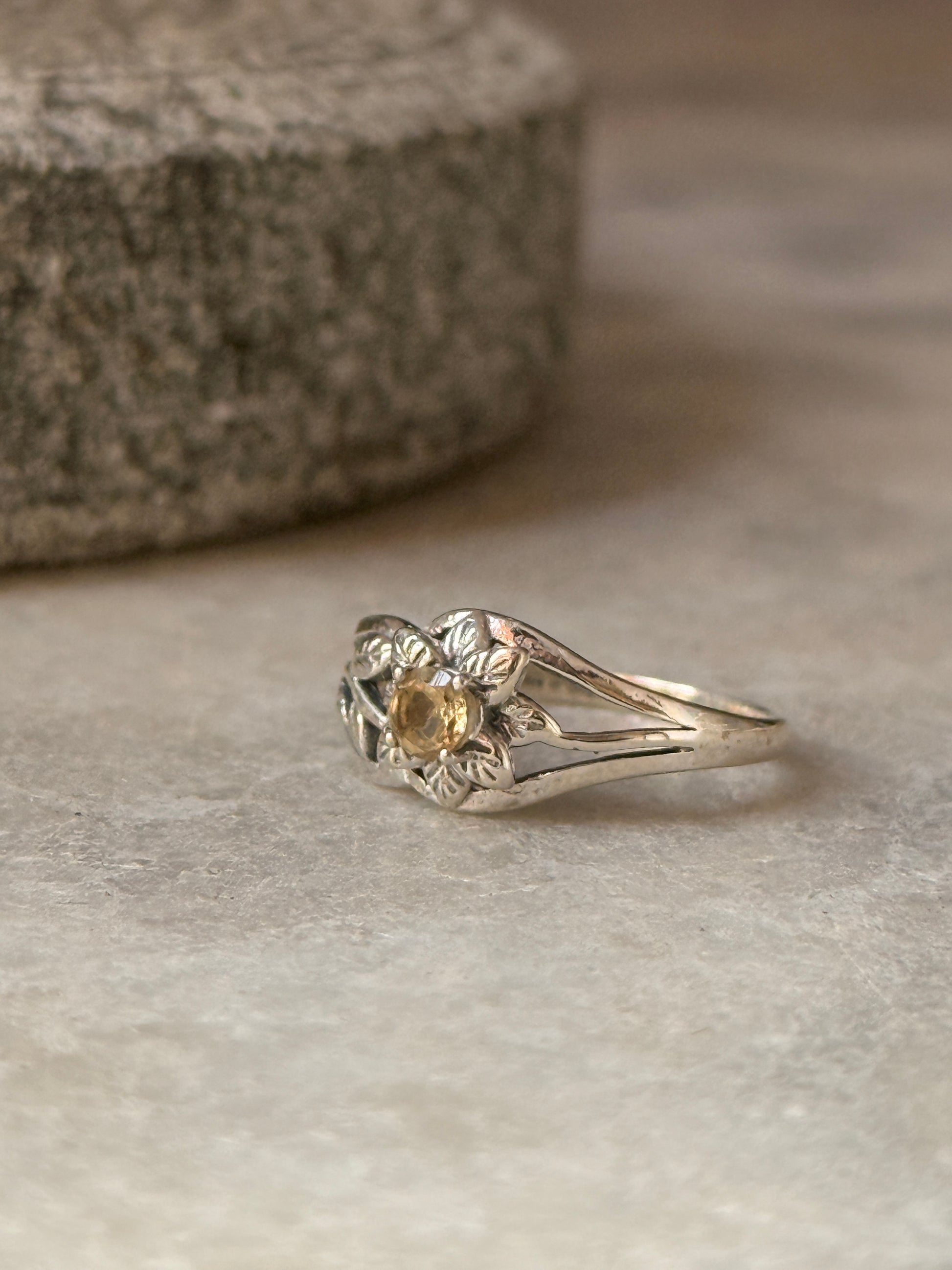 elegant citrine leaf gemstone 925 sterling silver ring  