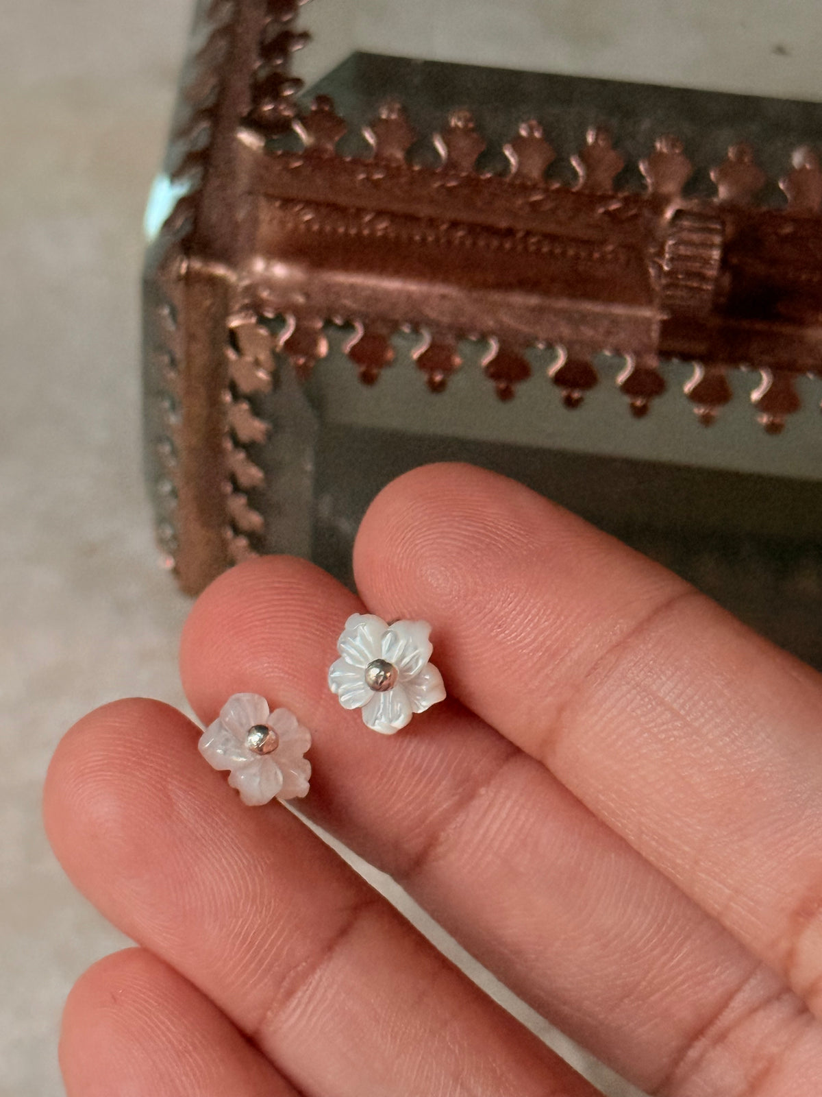 925 Sterling Silver Mother of Pearl Flower Carved Removable Studs