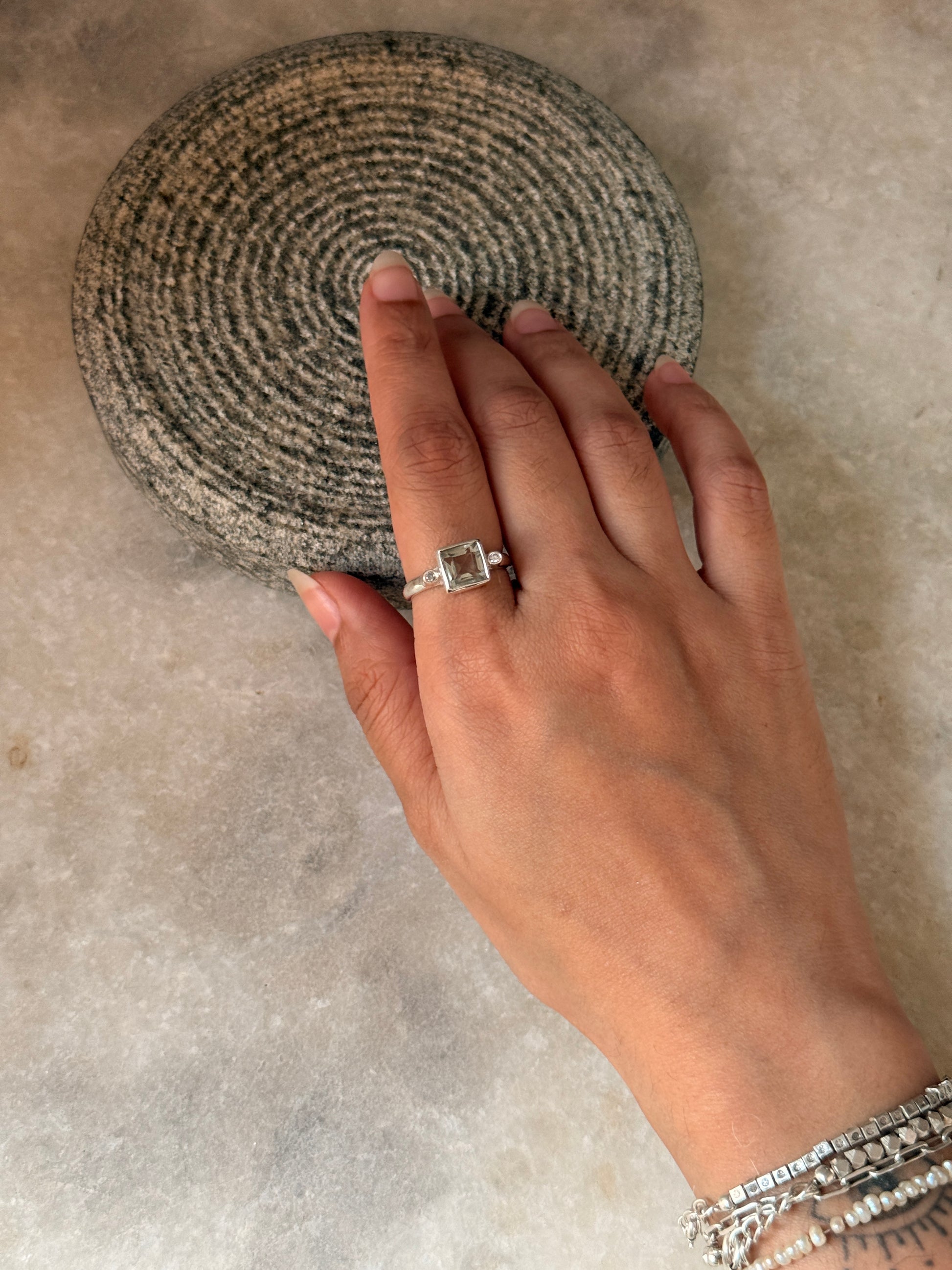 classic 925 sterling silver green amethyst square CZ ring