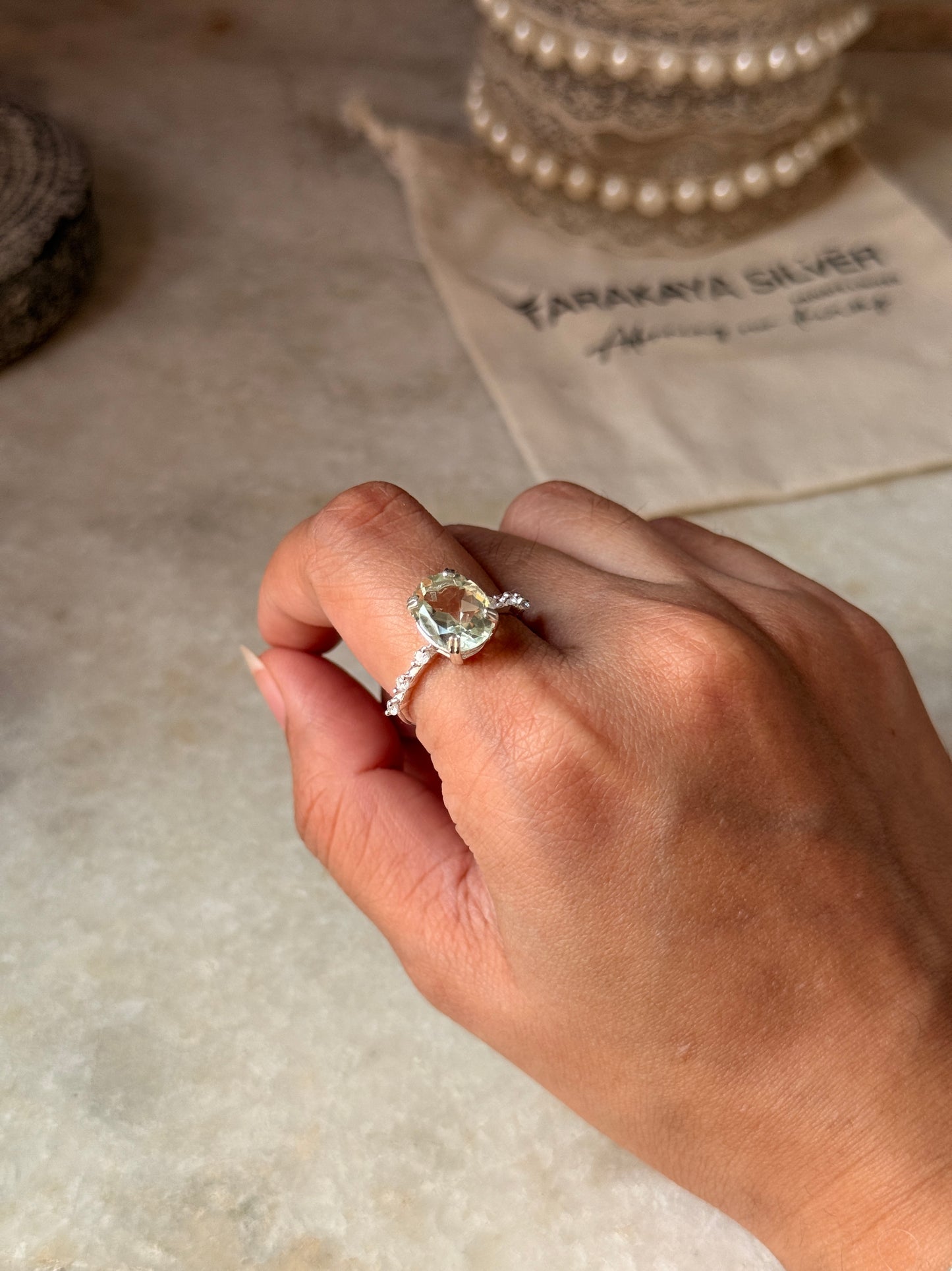 boho style 925 sterling silver green amethyst oval CZ ring