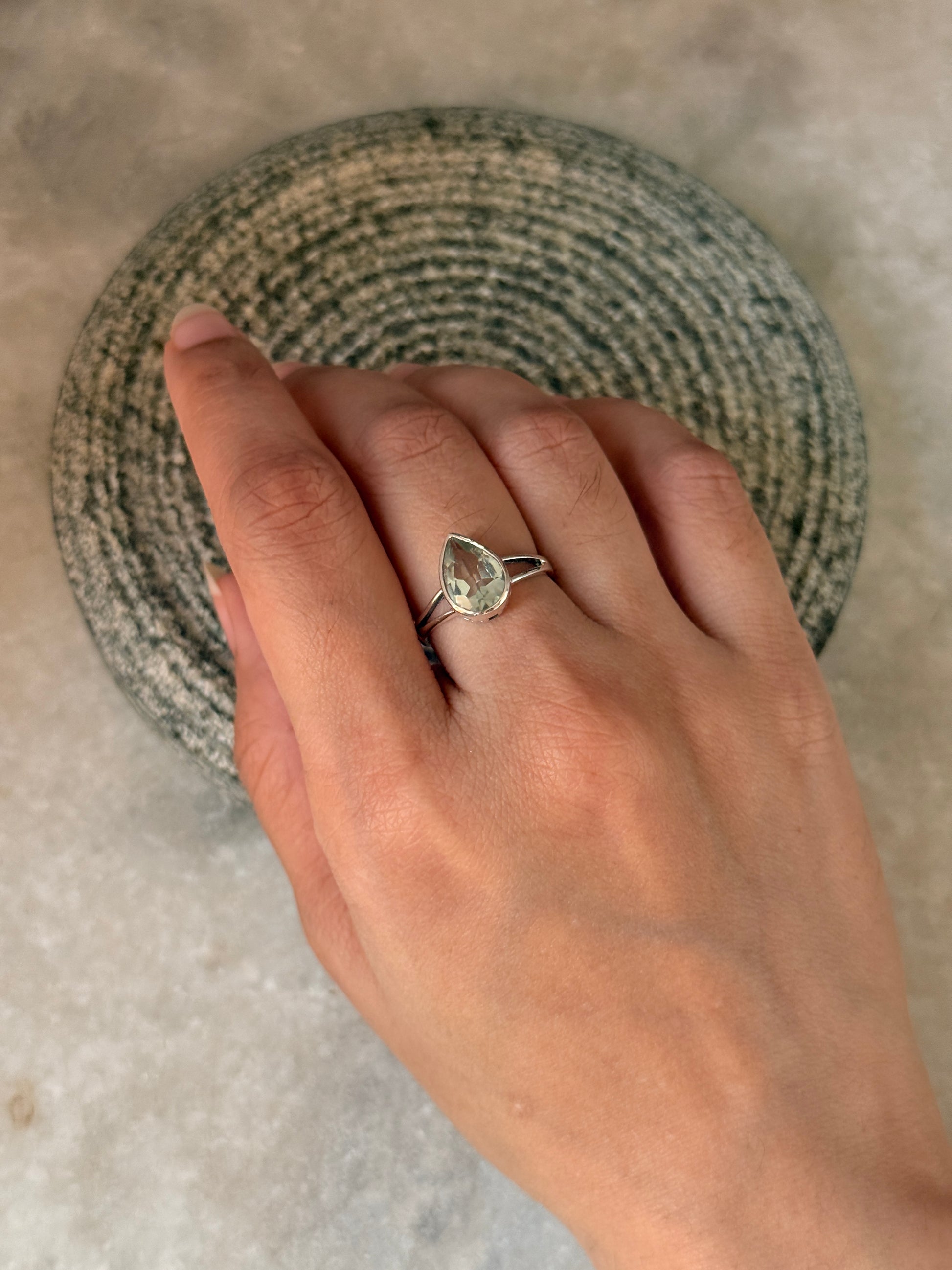 natural green amethyst pear 925 sterling silver ring