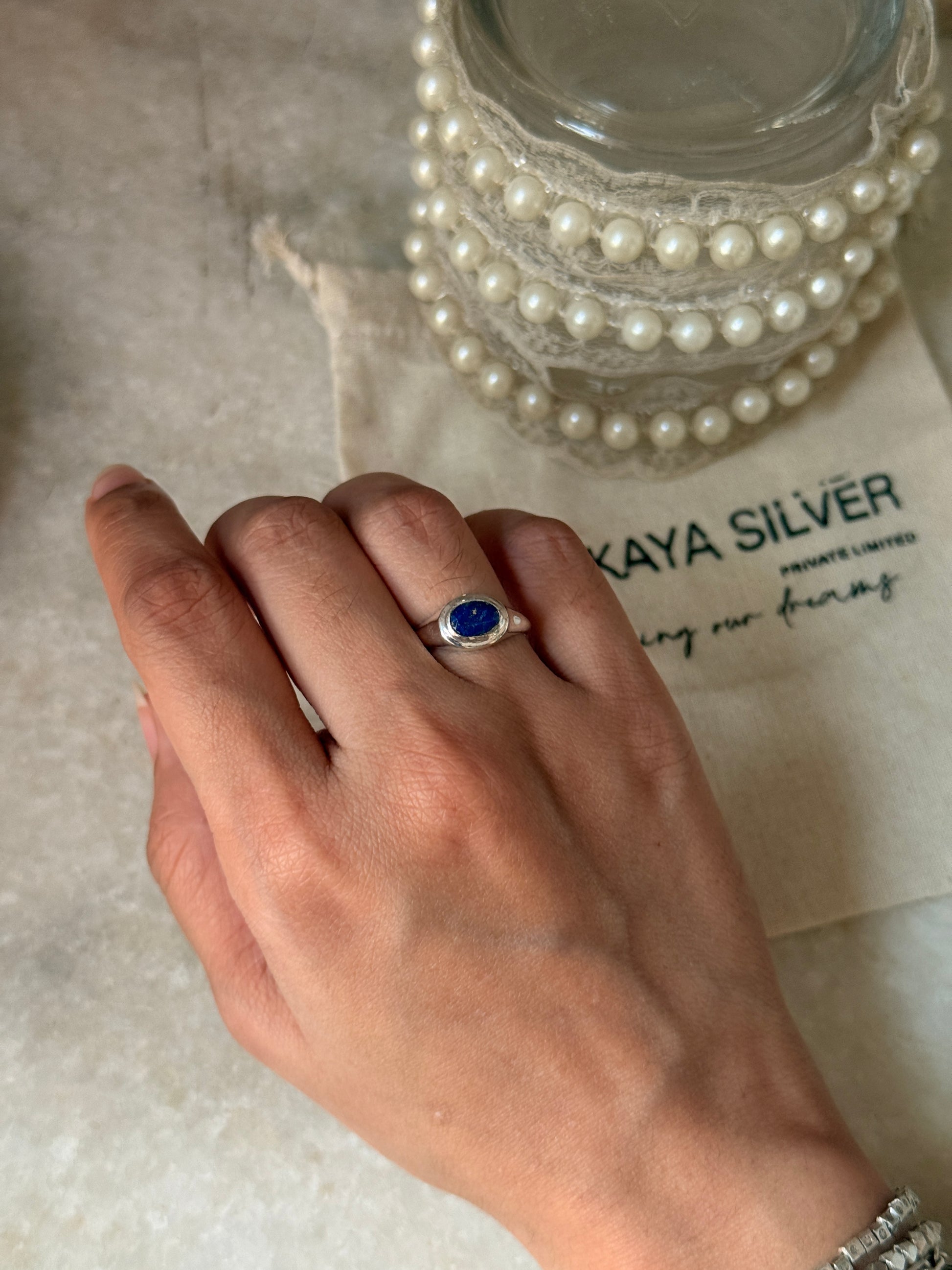 Elegant lapis lazuli oval 925 sterling silver ring for women  
