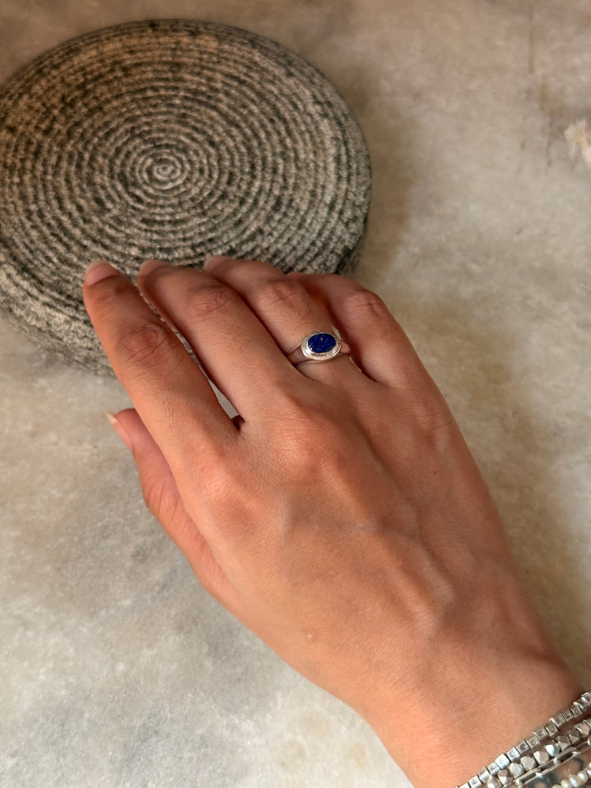 Artisan crafted 925 sterling silver lapis lazuli ring  
