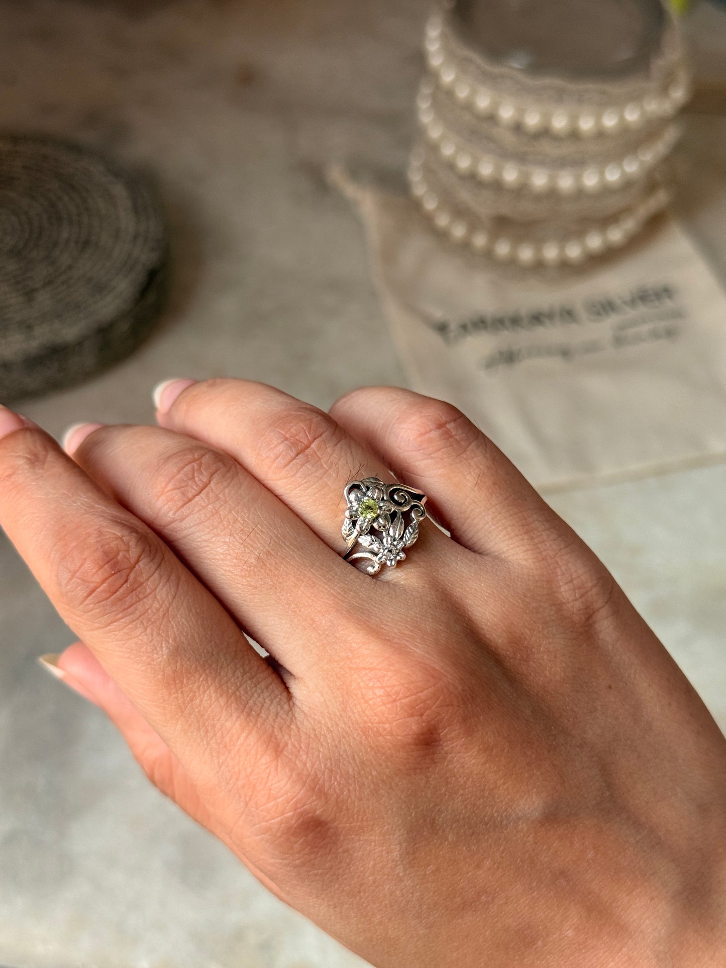 925 Sterling silver forest leaf ring with natural peridot stone