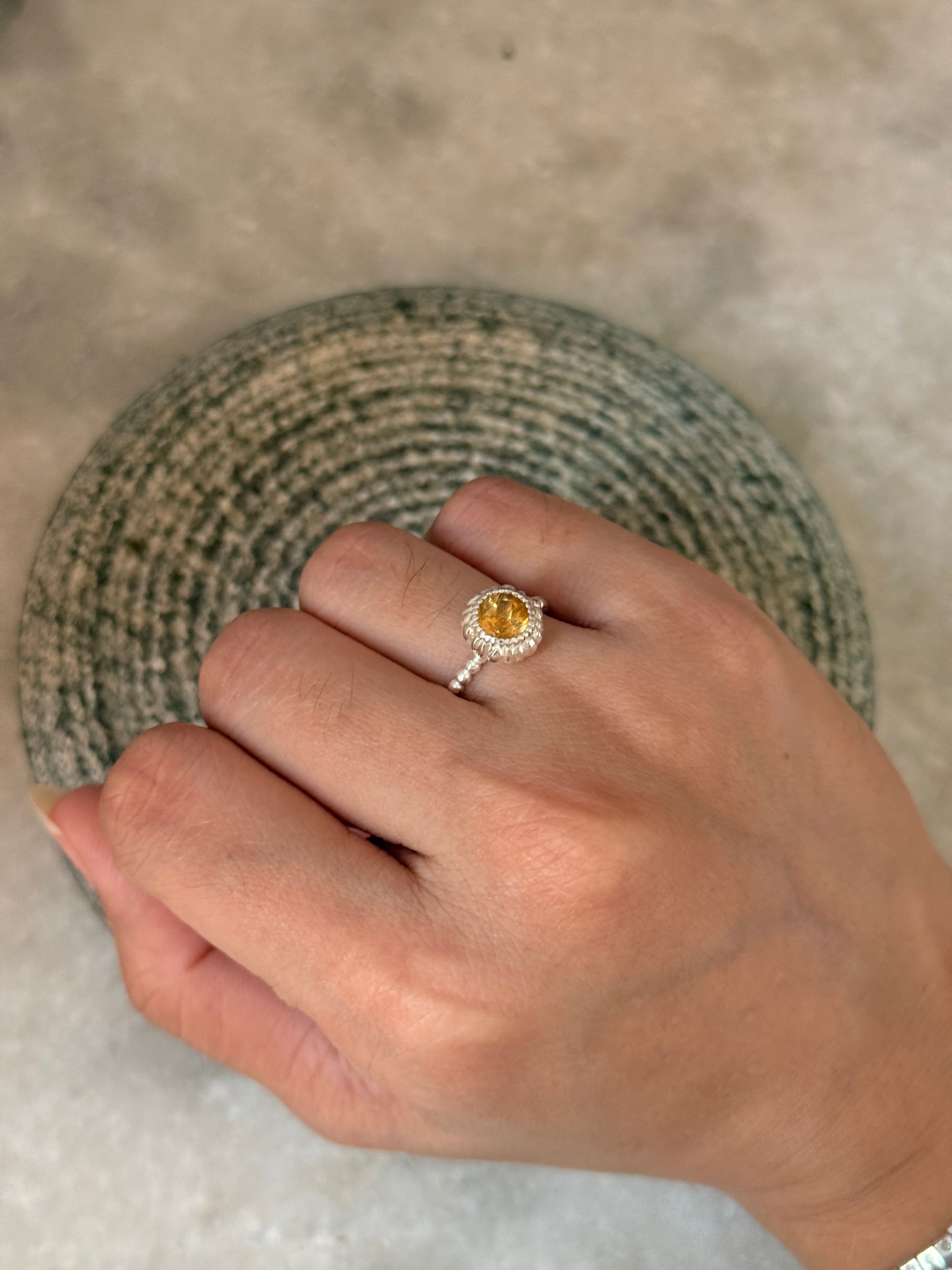 925 Sterling silver citrine round dot band gemstone ring