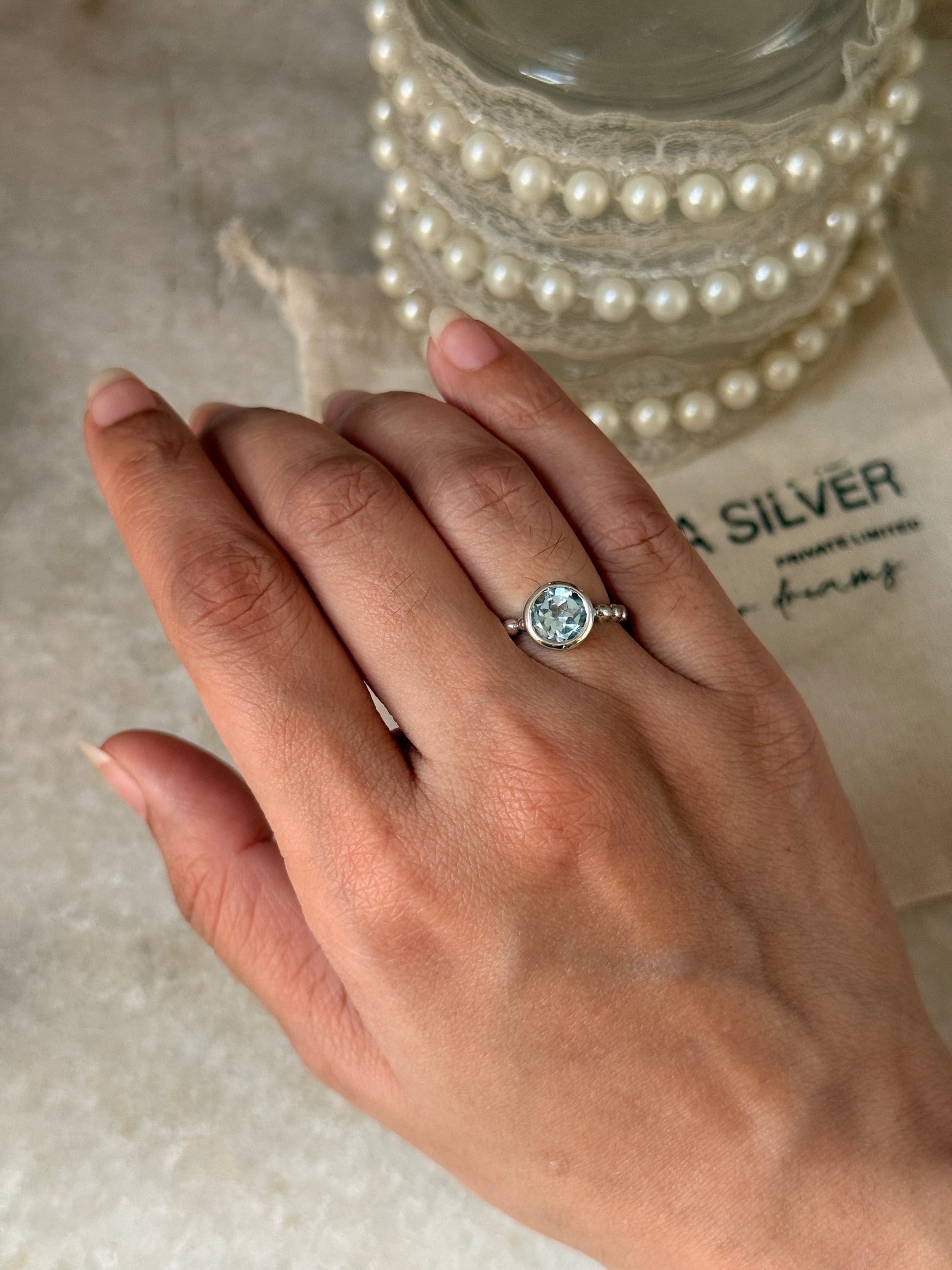 925 sterling silver blue topaz round dot band ring  