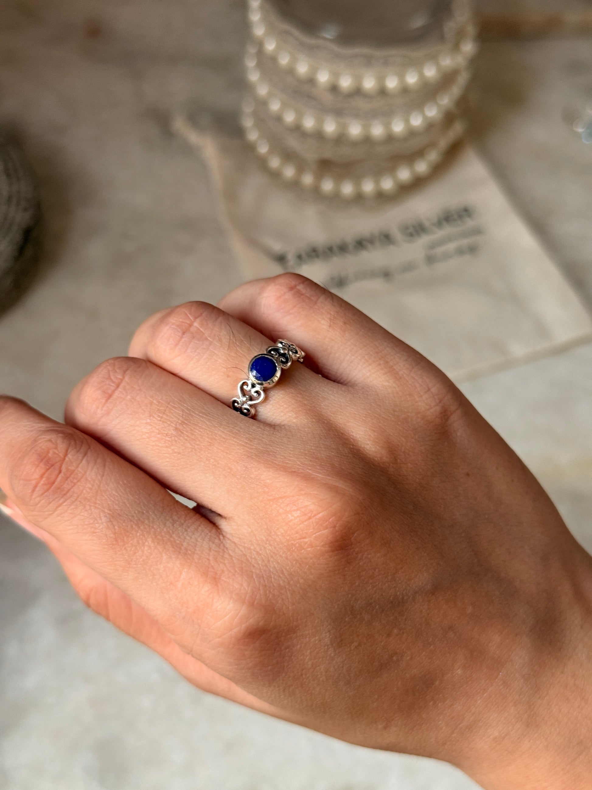 Handmade 925 sterling silver lapis lazuli princess band ring