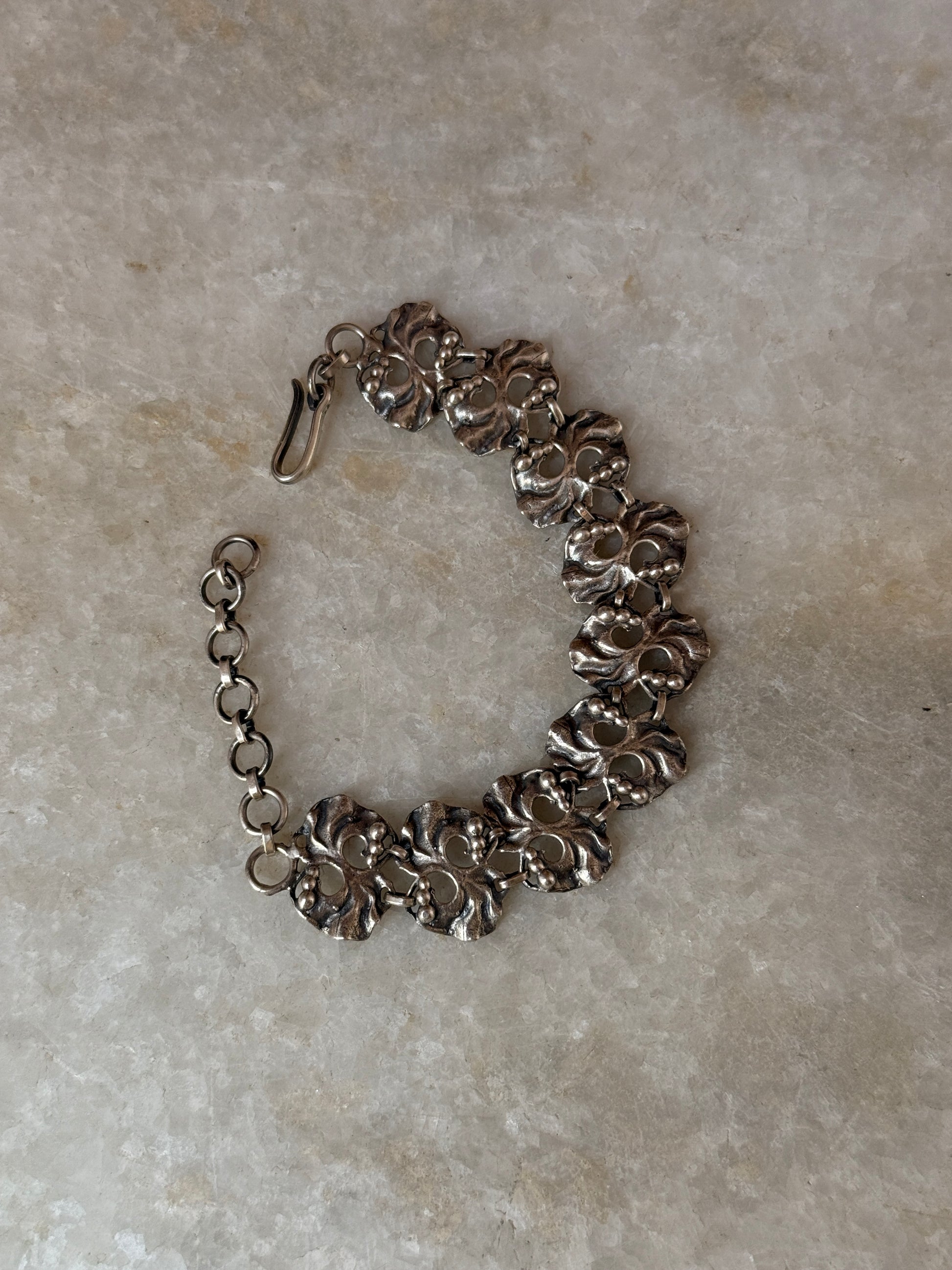 ocean-inspired antique shell 925 sterling silver bracelet