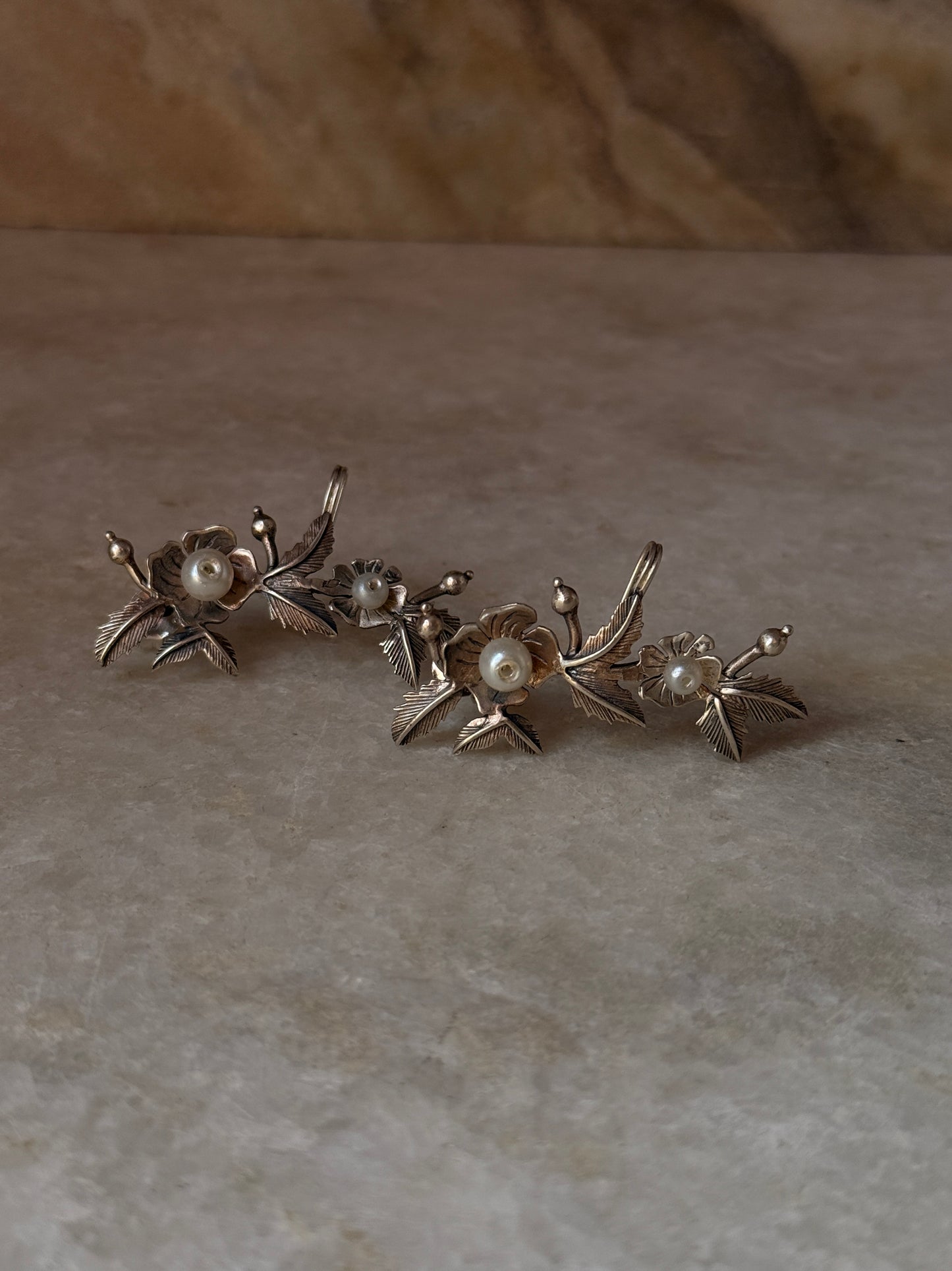 artisan 925 sterling silver pearl flower leaf stud earrings