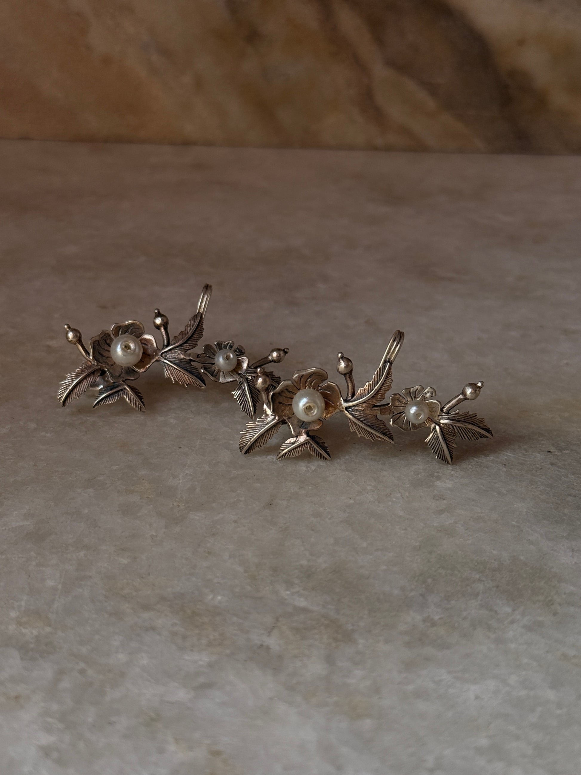artisan 925 sterling silver pearl flower leaf stud earrings