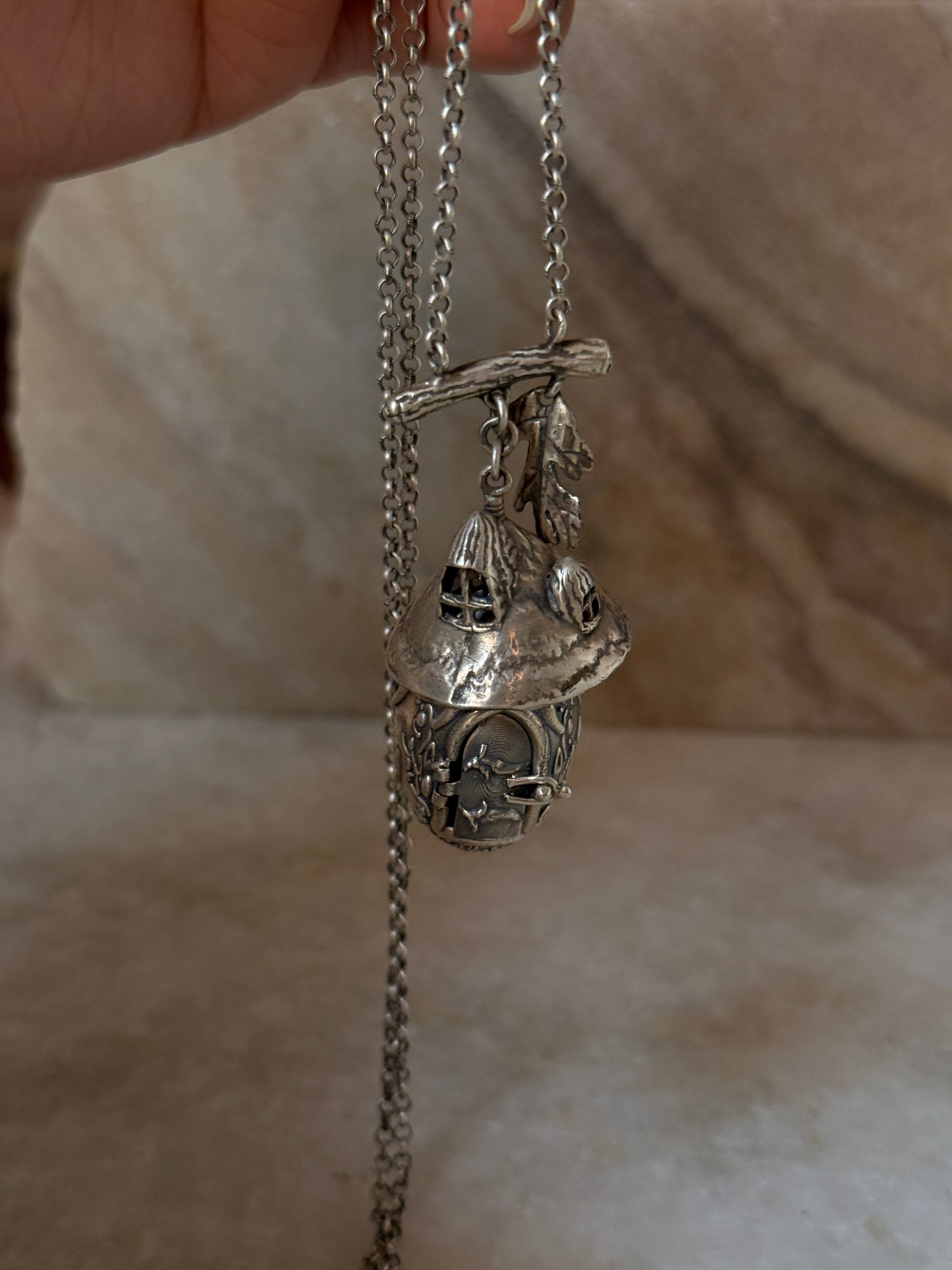 boho style 925 sterling silver treehouse openable necklace