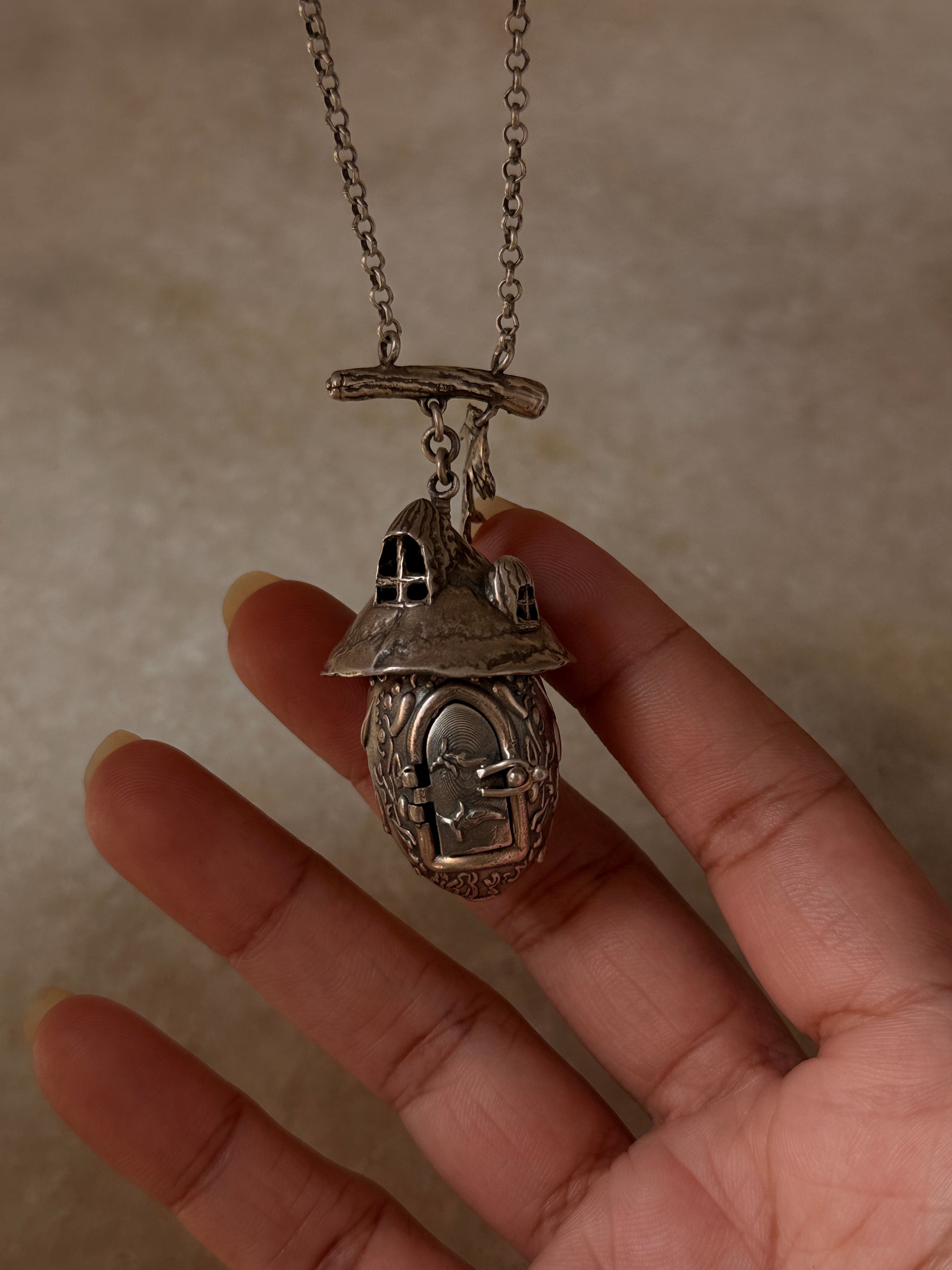 handcrafted 925 sterling silver treehouse opening door pendant necklace