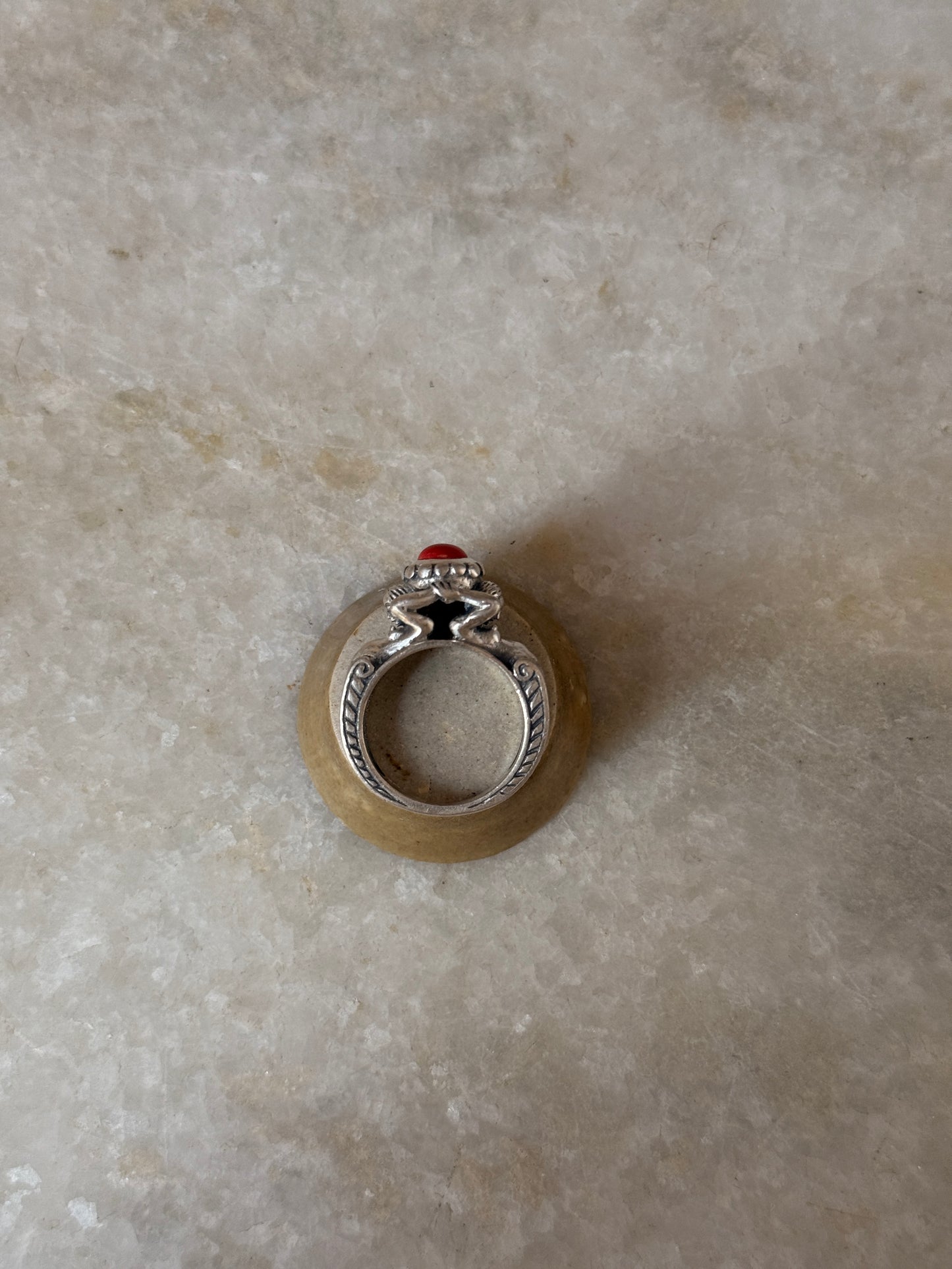 vintage-inspired twin sirens coral 925 sterling silver ring  