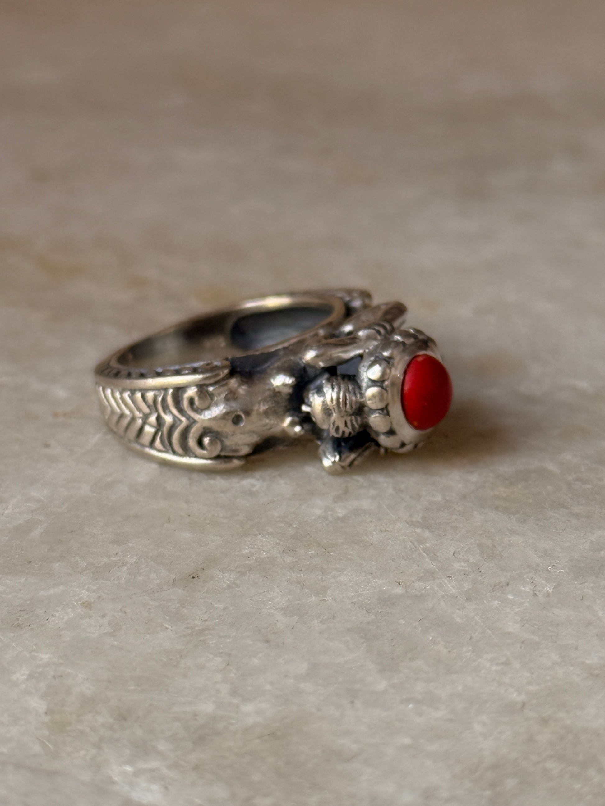 elegant twin sirens coral-inspired 925 sterling silver ring  