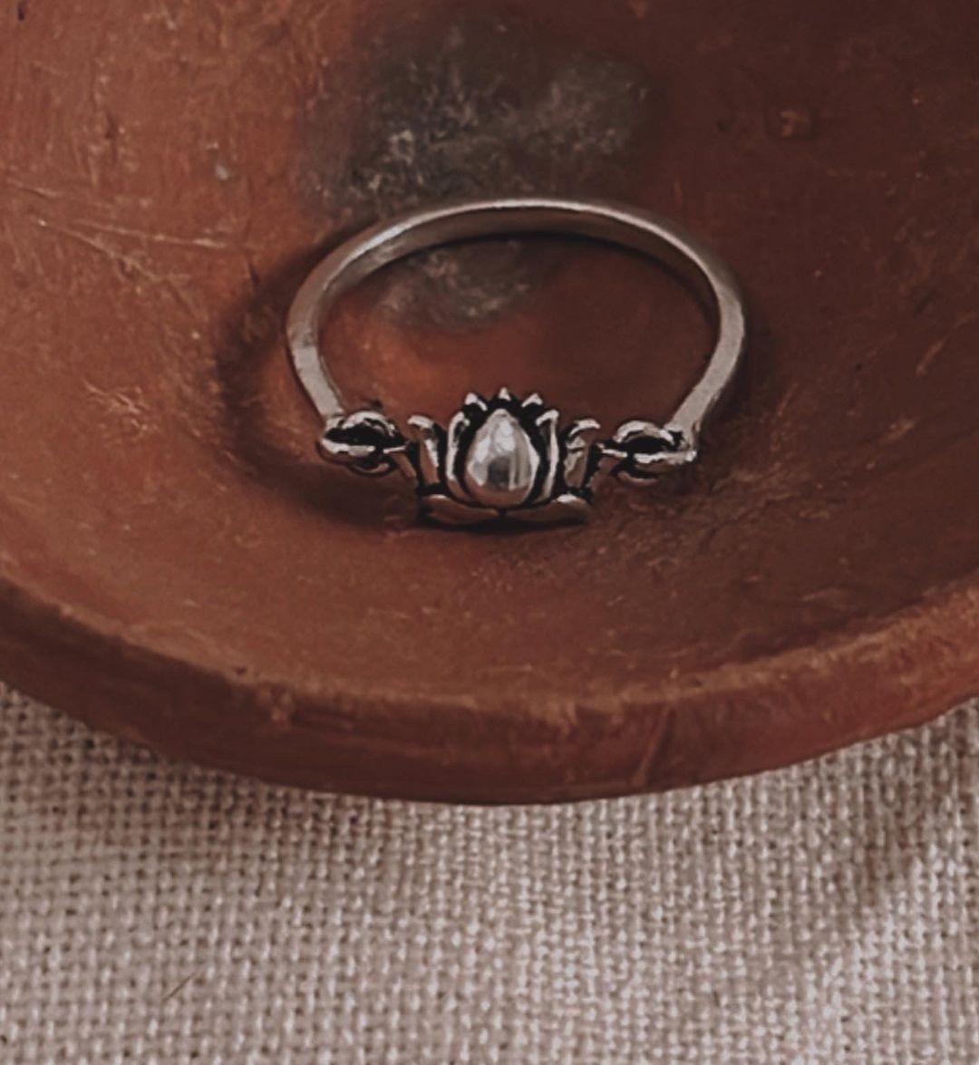 Unique Moving Lotus Ring in Sterling Silver