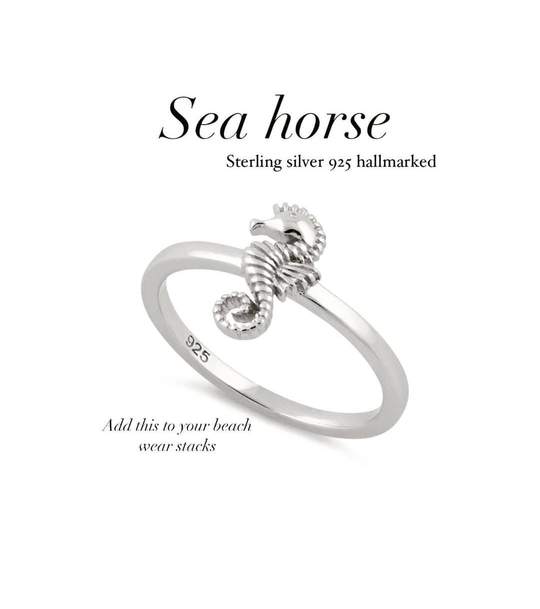 Sea horse silver ring with intricate design
