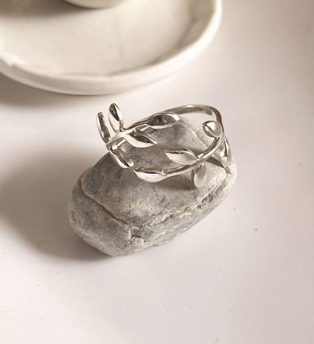 Adjustable willow leaf ring in sterling silver