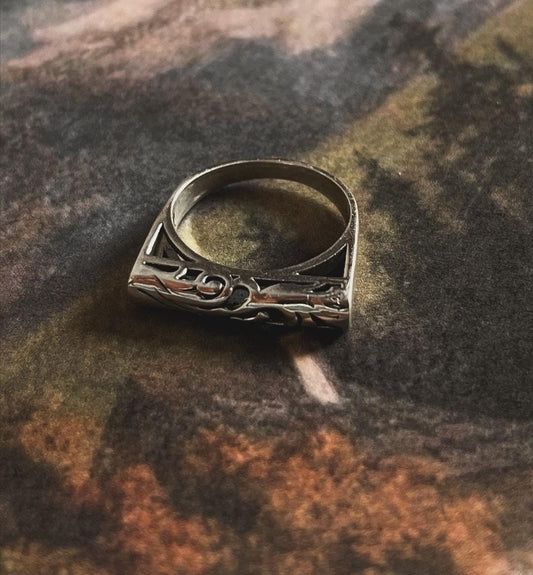 Timeless Vintage Signet Silver Ring