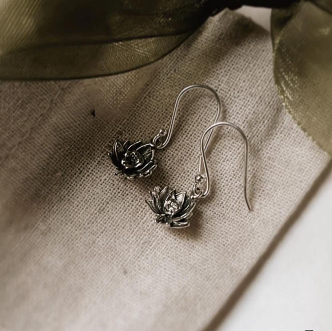 Elegant small lotus earrings in sterling silver
