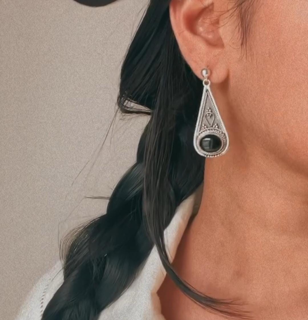 Trendy tribal design drop earrings with black onyx