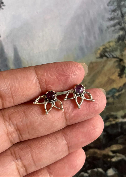 Delicate 925 Sterling Silver Leaf Earrings with Amethyst Gemstone