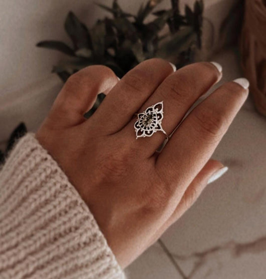 Bohemian Peridot 925 Sterling Silver Ring