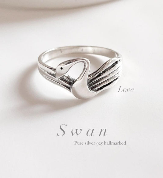 Swan sterling silver ring