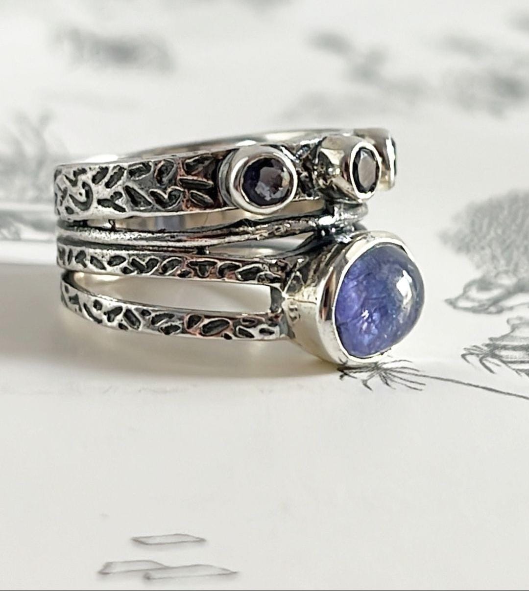 925 sterling silver tanzanite rustic stone ring