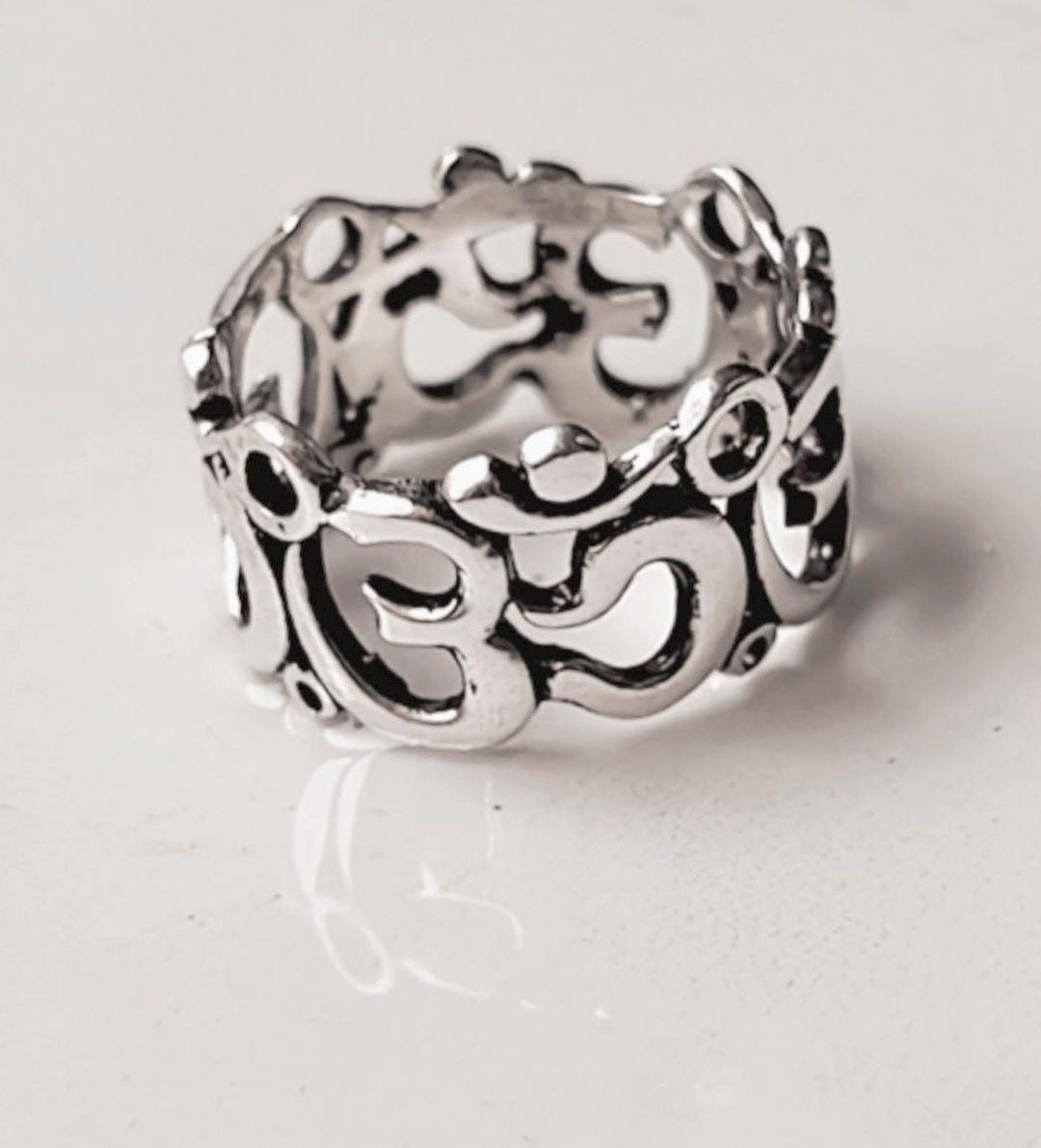 Elegant Om Aum Full Band Silver Ring