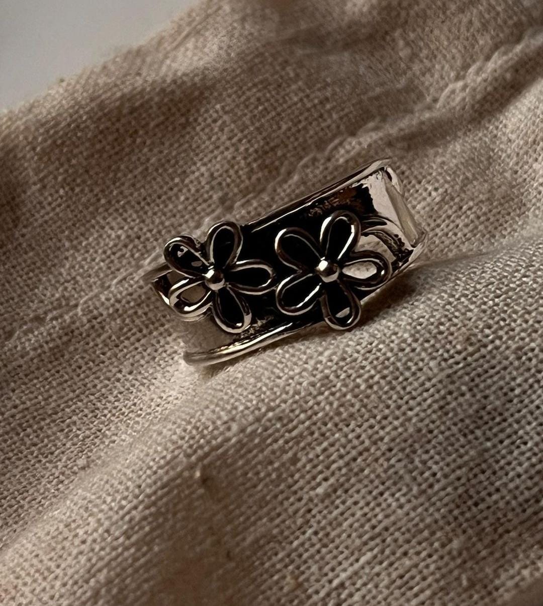 Silver Ring with 3D Floral Cut Out Design