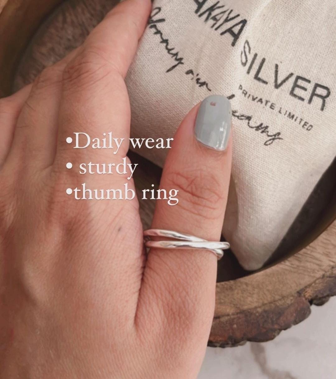 Elegant Rolling Band Ring in 925 Sterling Silver