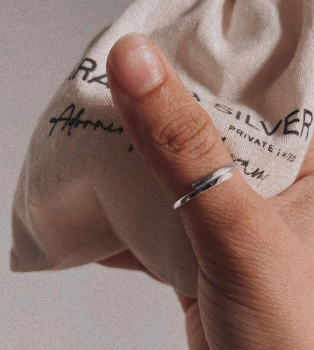 Simple Plain Adjustable Band Ring in Silver