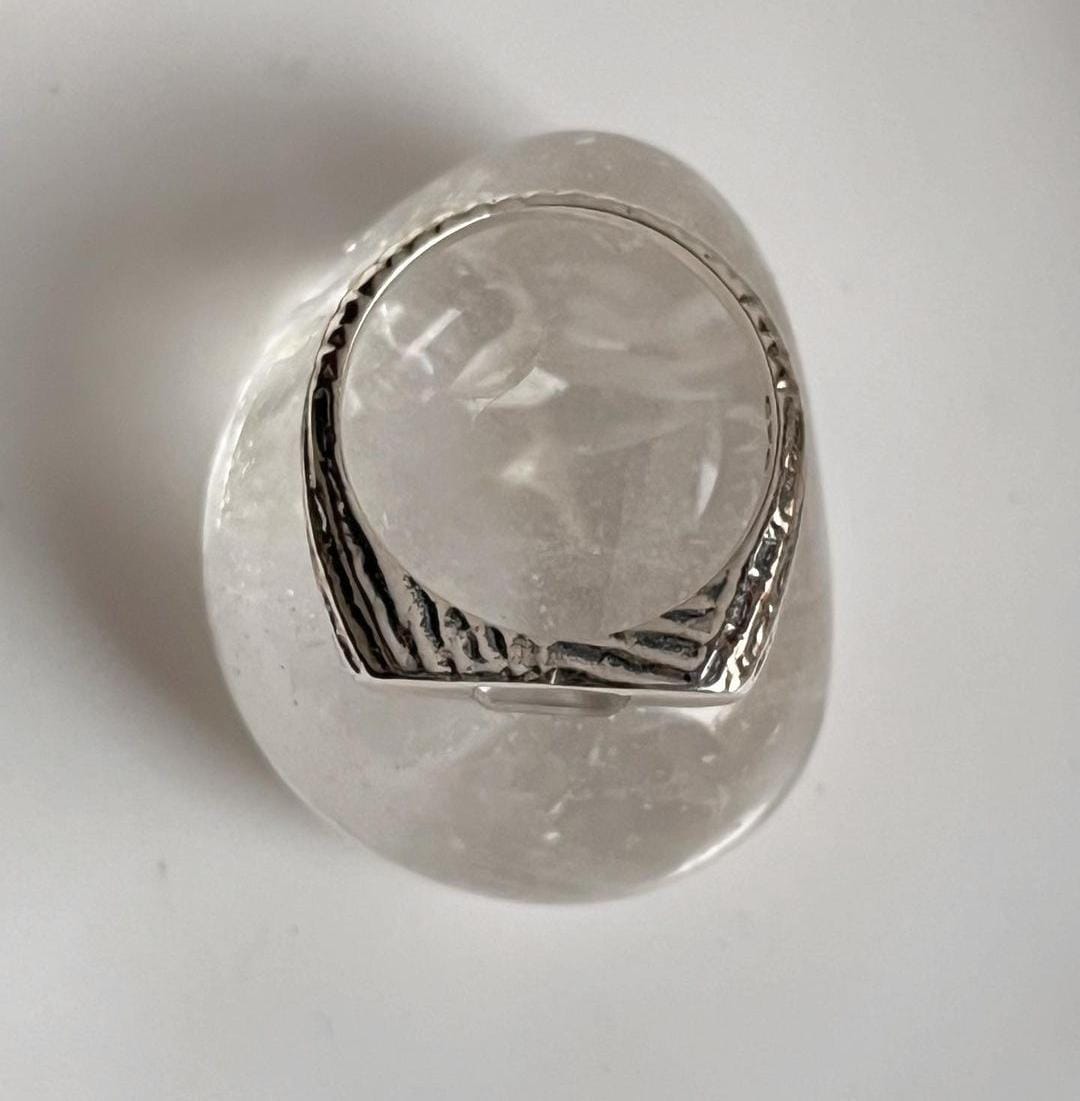 Stylish signet silver ring with clear quartz gemstone for a bold look