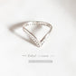 V Rawa stackable sterling silver ring