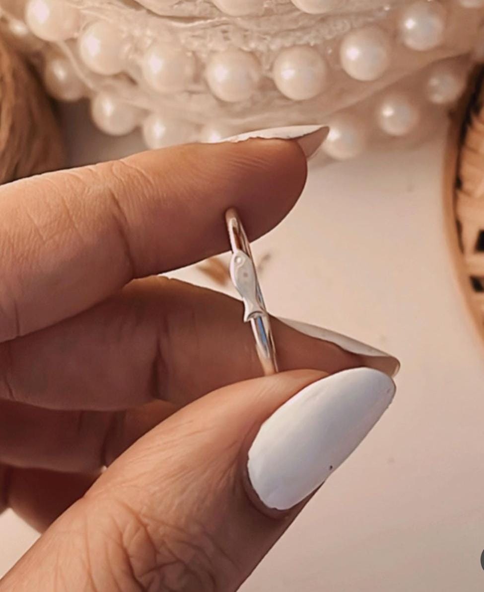 Handcrafted fish silver ring with delicate fish detailing