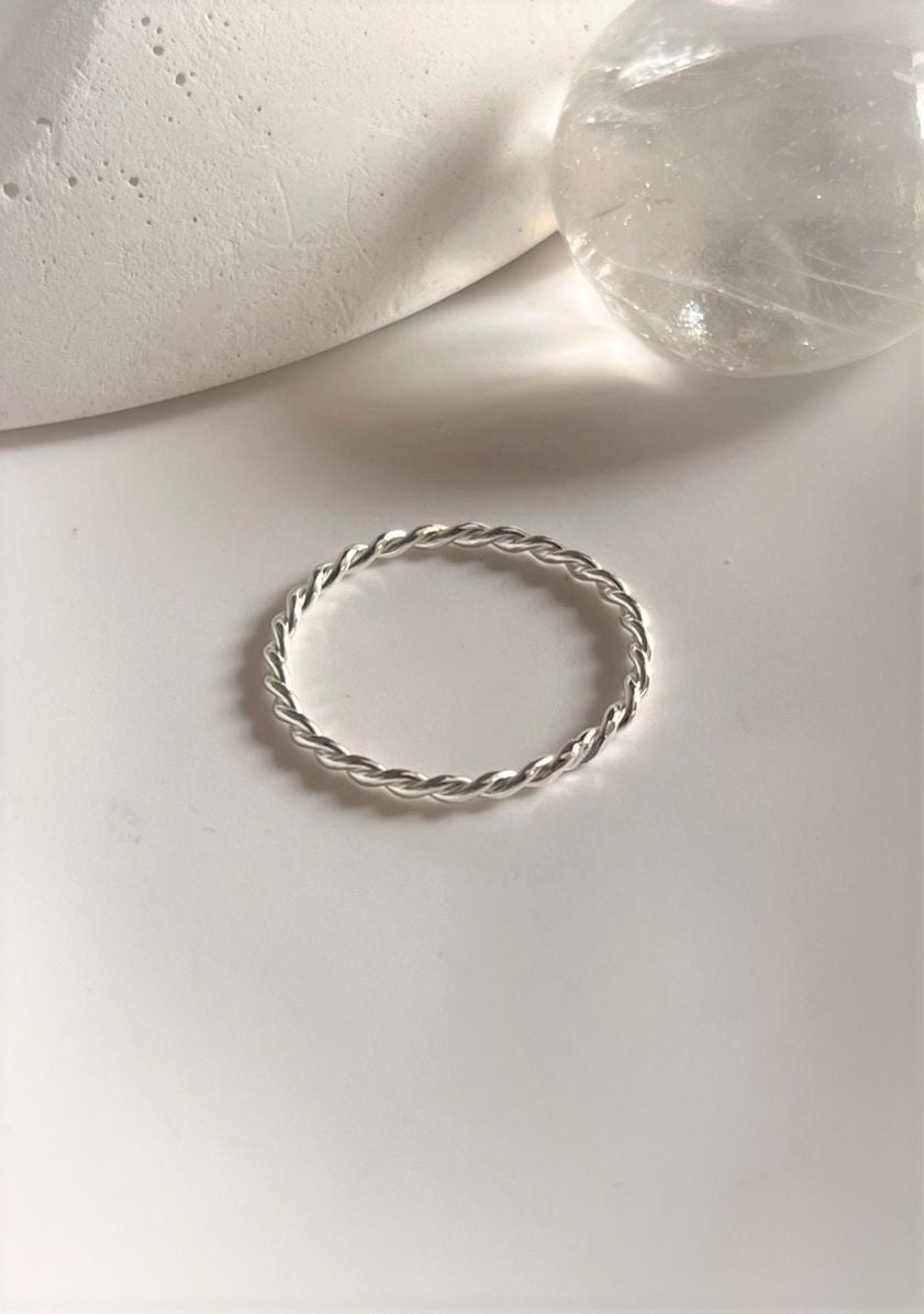 Handcrafted Loose Rope Minimal Stack Band Silver Ring