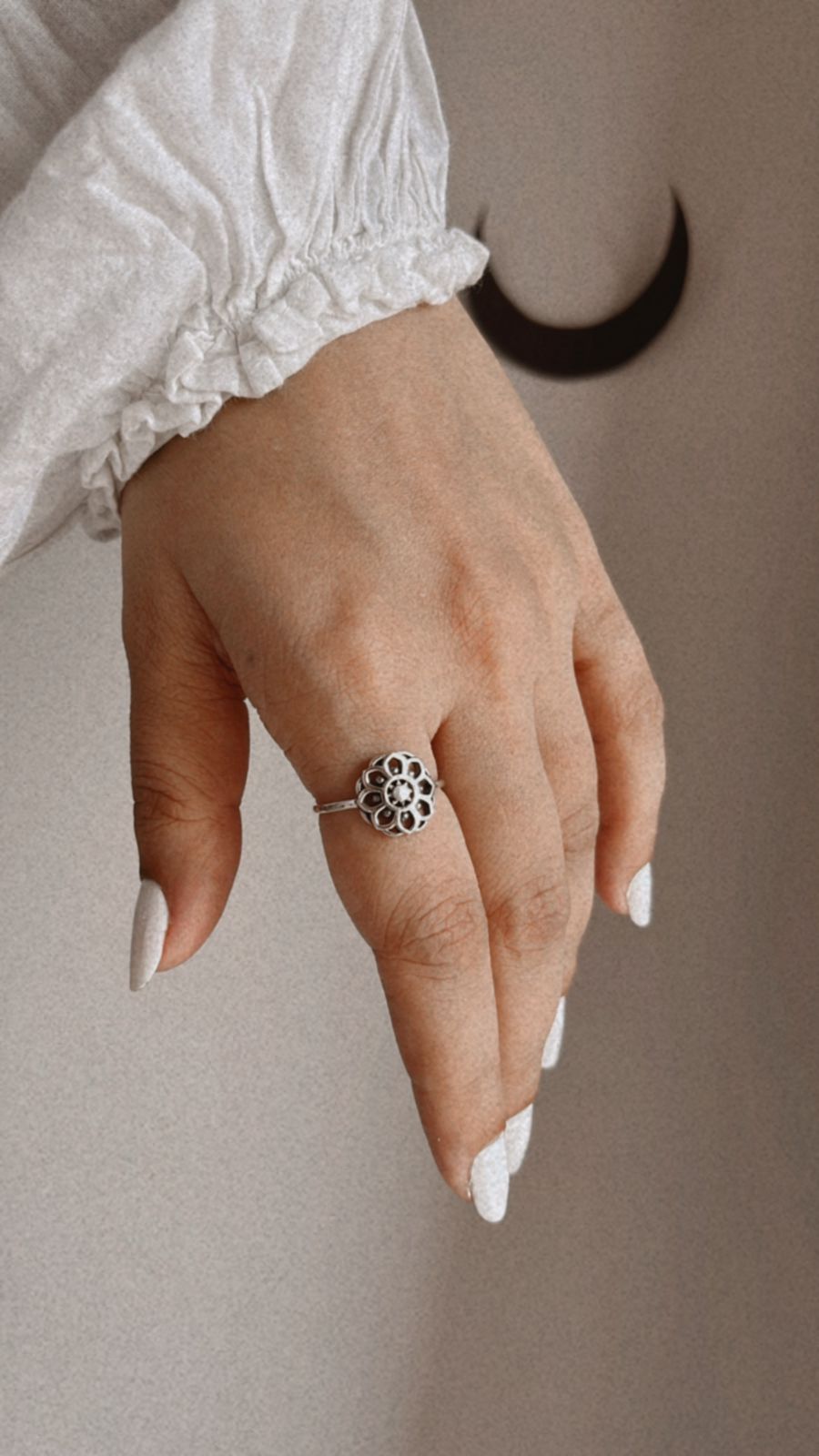 Charming Sun Mandala motif silver ring