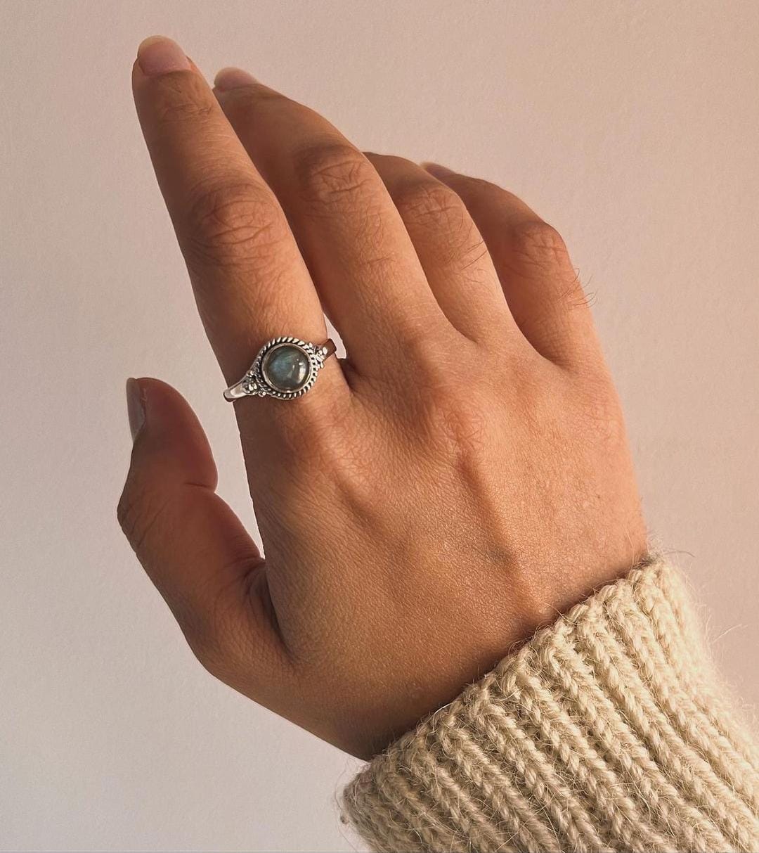 Boho Style Labradorite Round Silver Ring