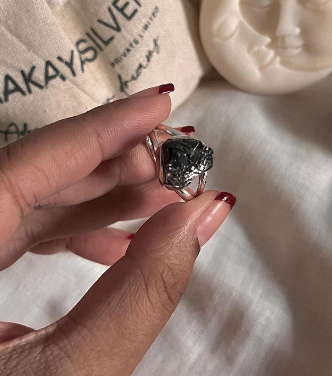 Chic Silver Ring with Raw Uncut Black Tourmaline