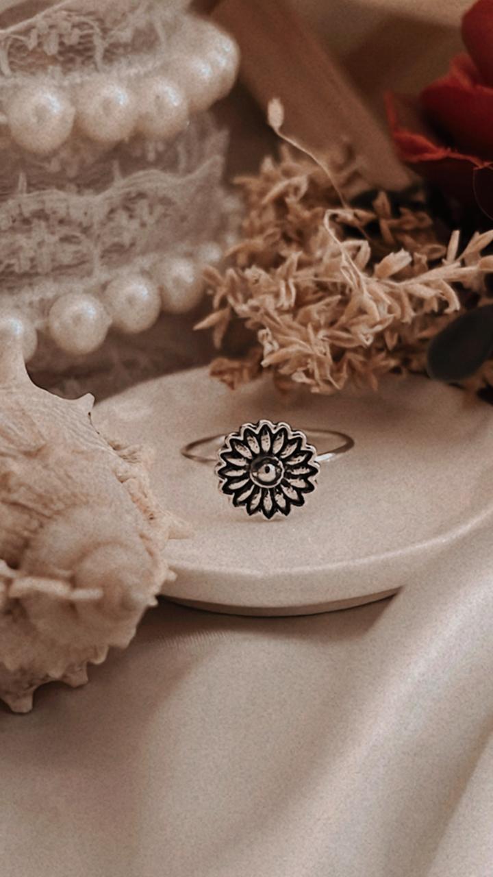 Sunflower sterling silver ring