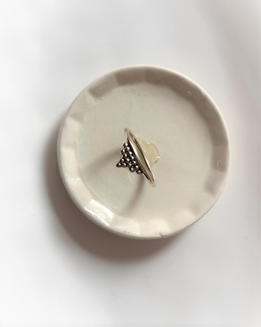 Unique Teekona silver ring