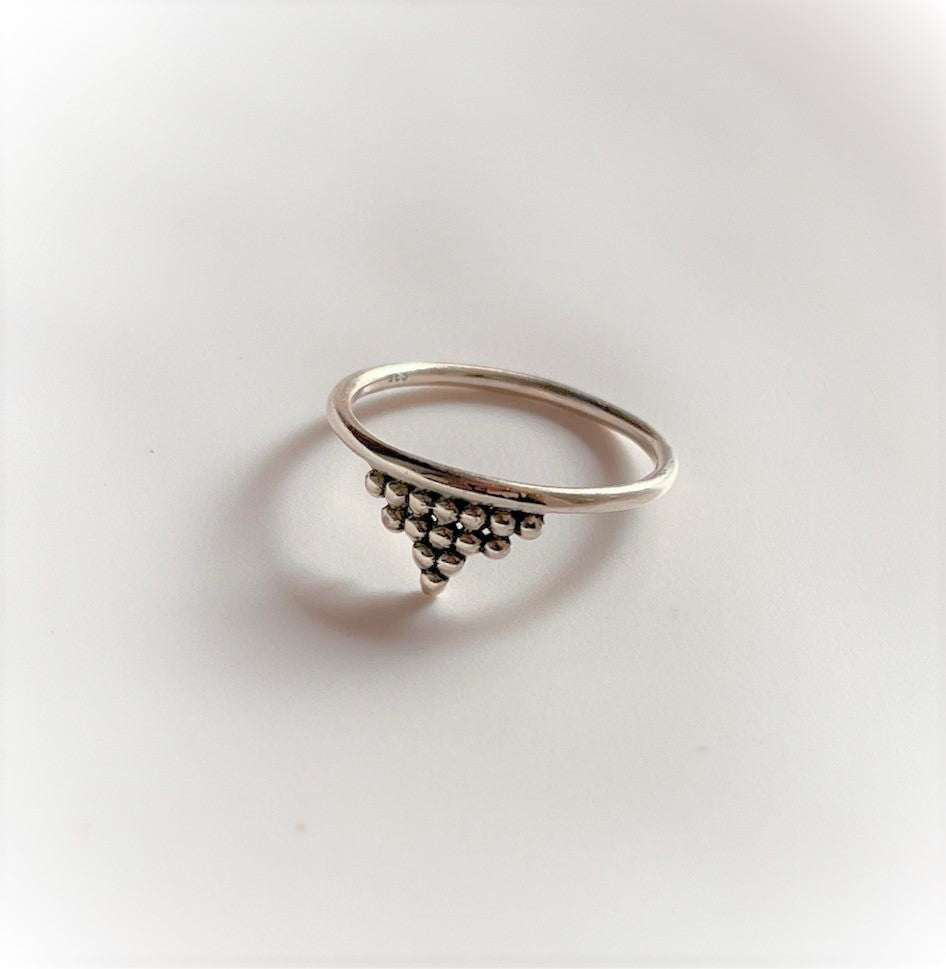 Stylish Teekona ring in 925 silver