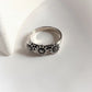 Elegant 3 Daisies Silver Ring with Floral Motif