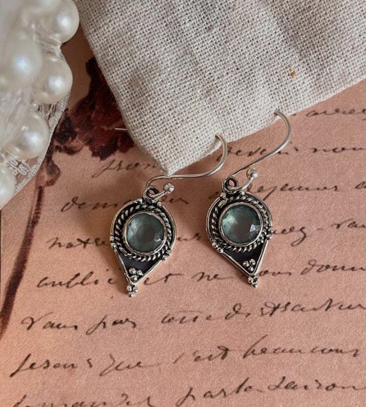 Elegant aqua chalcedony 925 Sterling Silver earrings with intricate Rawa design.