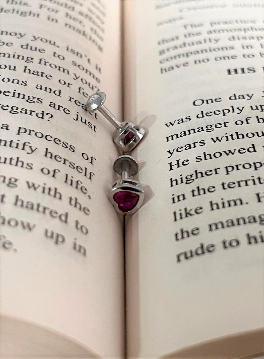 Charming Pink Heart South Screw Earrings in Silver