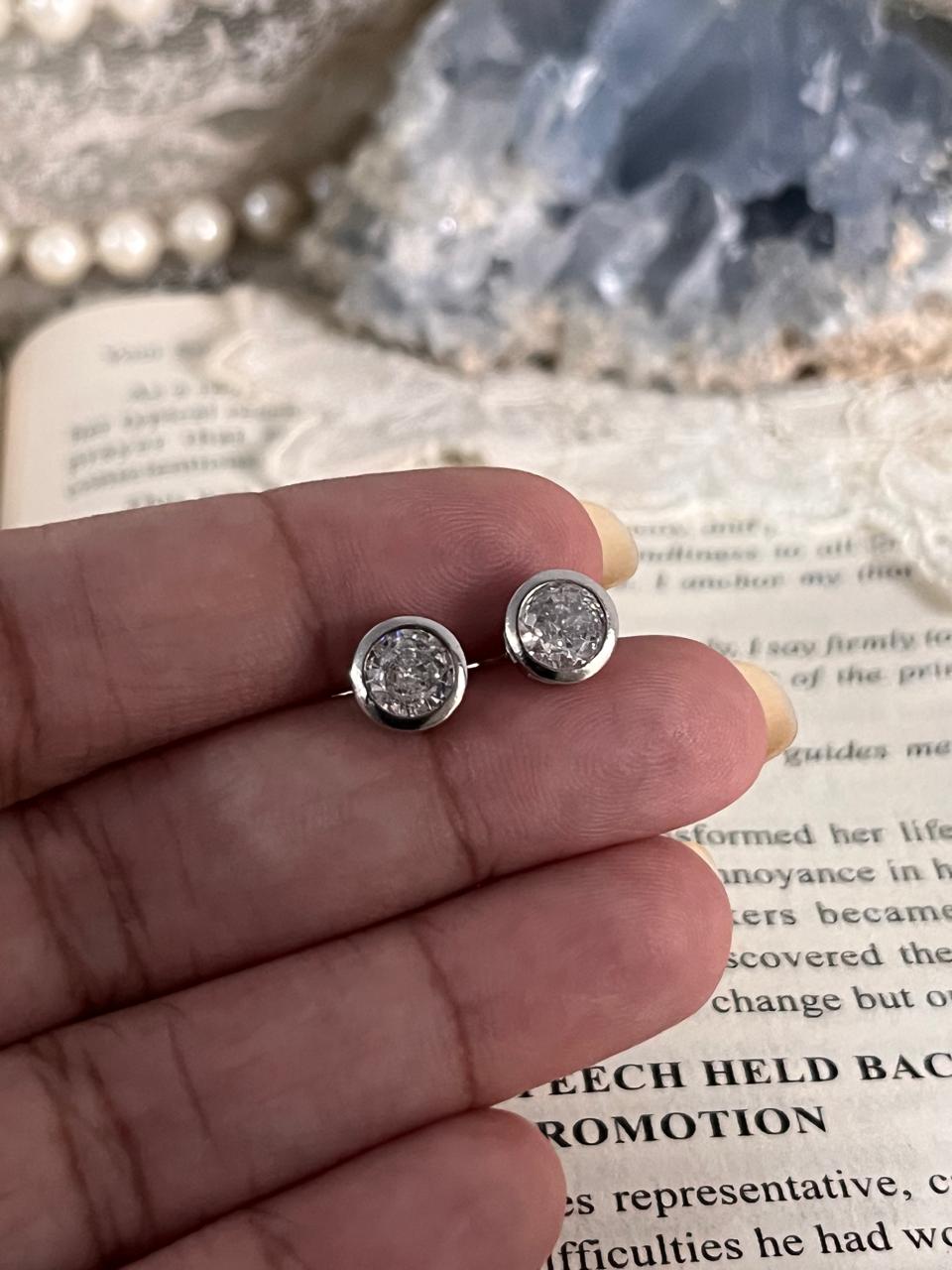Timeless round 5mm cubic zirconia silver stud earrings