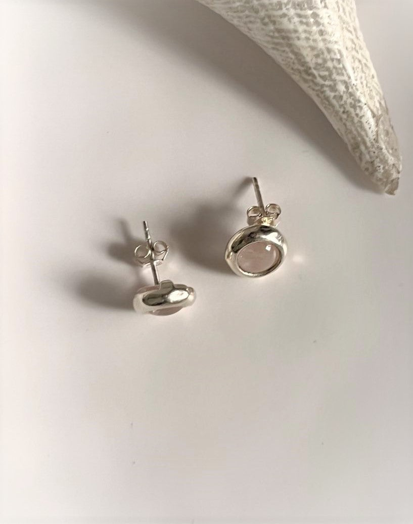 Delicate Rose Quartz Round Earrings with Cabochon Setting