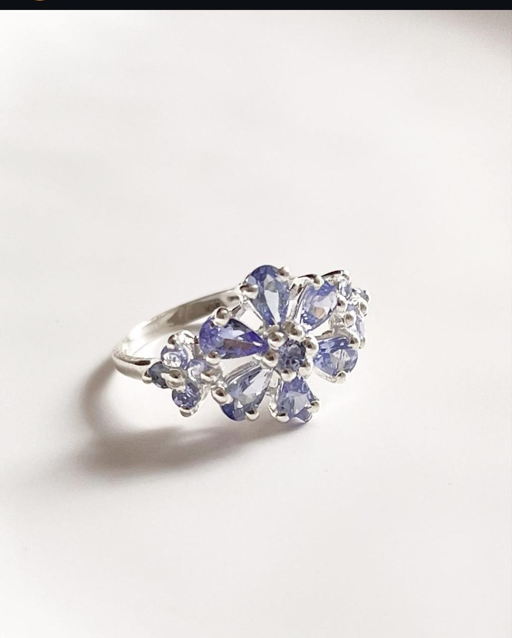 Tanzanite flower 2 silver ring with gemstone
